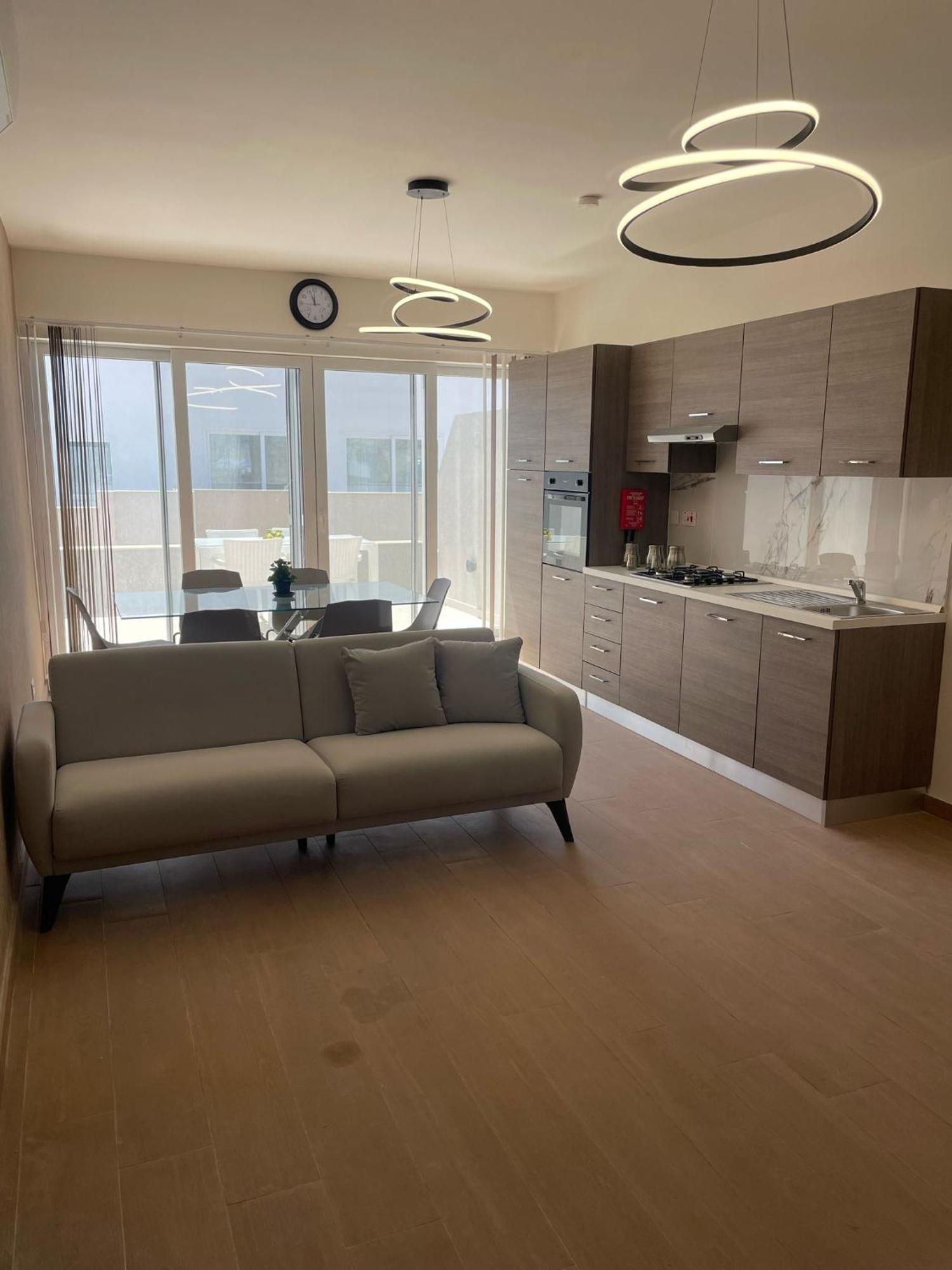 Wonderful Three Bedroom Apartament *